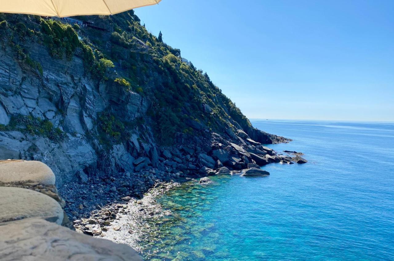 La Marina Tower Apartment With Private Sea View Terrace Vernazza Exterior photo
